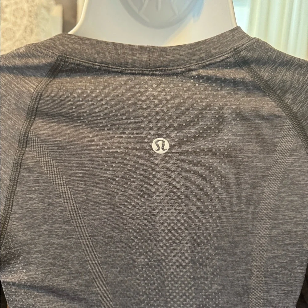 lululemon athletica Black Long Sleeve Top